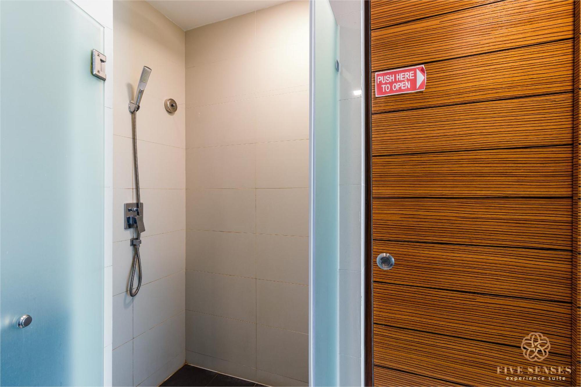 Dua Sentral Signature Suites Kuala Lumpur Room photo